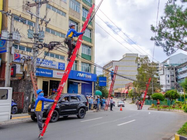 POSD, Telcos remove hazardous dangling wires in Baguio City