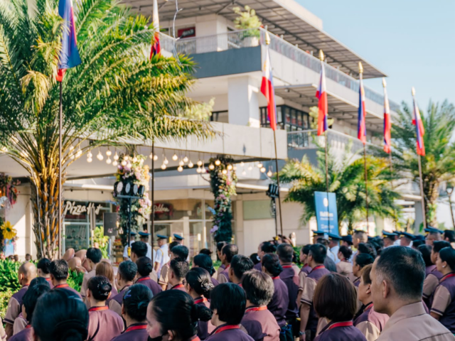 Flag Day observed by SM City Baguio security, janitorial teams